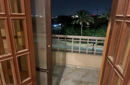 شقة - 3 غرف نوم - 2 حمامات للبيع في شارع الجزيرة - المستثمرين الجنوبية - مدينة القاهرة الجديدة - القاهرة