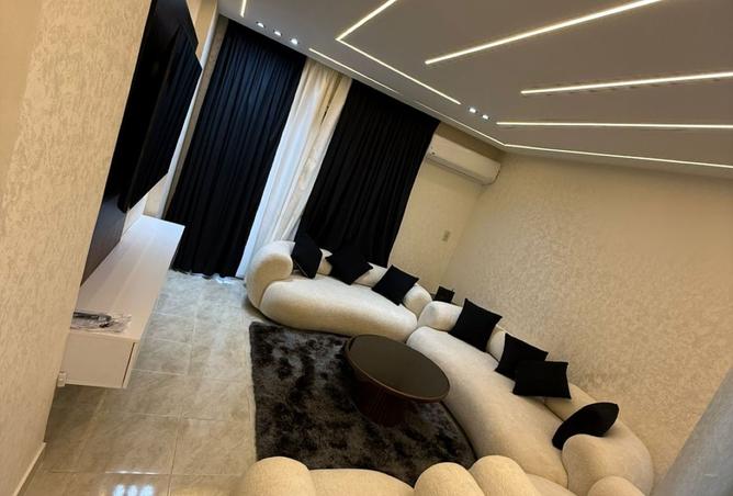 8239207 - صورة العقار 3