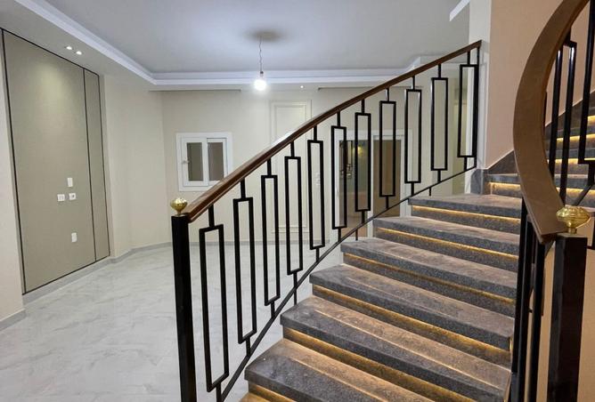 7935793 - Property Image 2