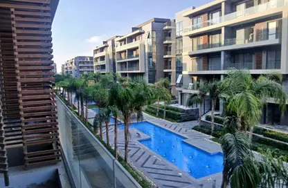 Apartment - 3 Bedrooms - 3 Bathrooms for sale in El Patio Oro - 5th Settlement Compounds - The 5th Settlement - New Cairo City - Cairo