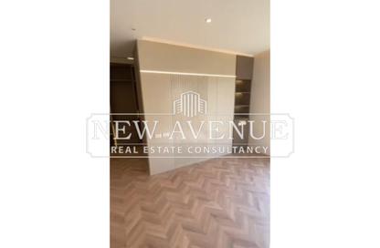 Apartment - 4 Bedrooms - 3 Bathrooms for sale in Mountain View iCity - 5th Settlement Compounds - The 5th Settlement - New Cairo City - Cairo