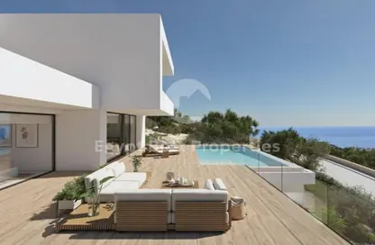Villa - 6 Bedrooms - 6 Bathrooms for sale in Beit Al Bahr - Sidi Heneish - North Coast