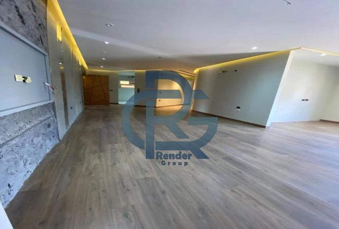 7921537 - Property Image 2