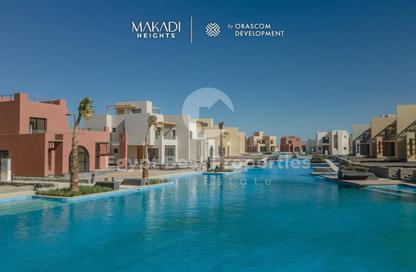 Chalet - 2 Bedrooms - 3 Bathrooms for sale in Makadi Orascom Resort - Makadi - Hurghada - Red Sea