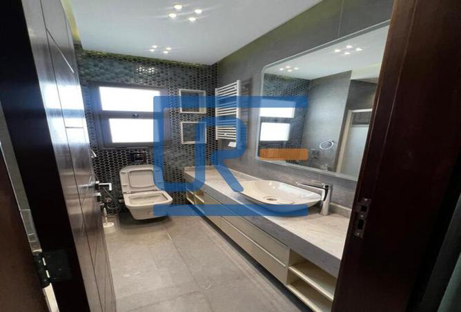8015328 - Property Image 3