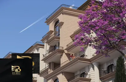 Apartment - 2 Bedrooms - 2 Bathrooms for sale in 6 October City - Giza