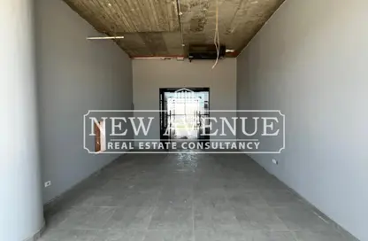 Office Space - Studio - 1 Bathroom for rent in Concord Plaza - South Investors Area - New Cairo City - Cairo
