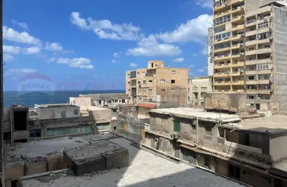 شقة - 3 غرف نوم - 2 حمامات للايجار في الإبراهيمية - حي وسط - الاسكندرية