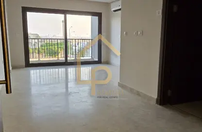 Apartment - 2 Bedrooms - 2 Bathrooms for rent in Village Views - Zed Towers - Sheikh Zayed Compounds - Sheikh Zayed City - Giza