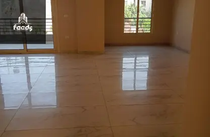 شقة - 3 غرف نوم - 3 حمامات للايجار في غرب الجولف - كمبوندات القطامية - القطامية - مدينة القاهرة الجديدة - القاهرة