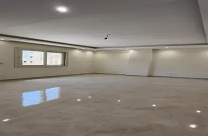 Apartment - 3 Bedrooms - 3 Bathrooms for rent in North Lotus - El Lotus - New Cairo City - Cairo