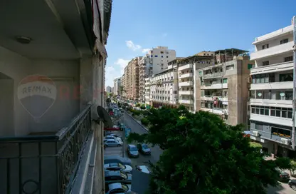 شقة - 4 غرف نوم - 3 حمامات للايجار في سموحة - حي شرق - الاسكندرية