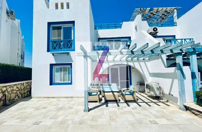 Apartment - 3 Bedrooms - 2 Bathrooms for rent in Mountain View - Ras Al Hekma - North Coast