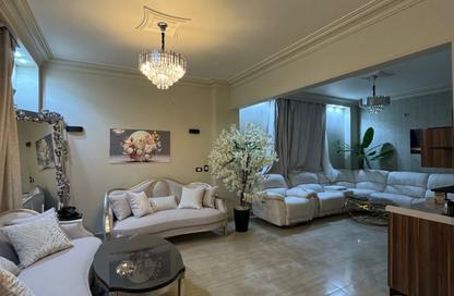 Apartment - 2 Bedrooms - 2 Bathrooms for rent in Al Gezira St. - South Investors Area - New Cairo City - Cairo