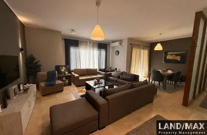 شقة - 2 غرف نوم - 2 حمامات للايجار في فيلدج جيت - المستثمرين الجنوبية - مدينة القاهرة الجديدة - القاهرة