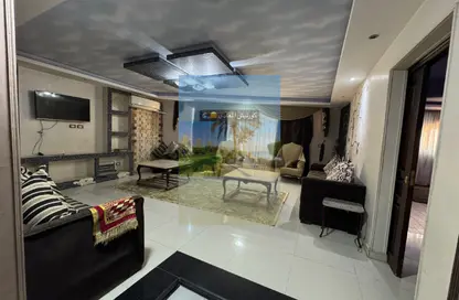 Apartment - 3 Bedrooms - 2 Bathrooms for rent in Cornish El Nile St. - Maadi - Hay El Maadi - Cairo