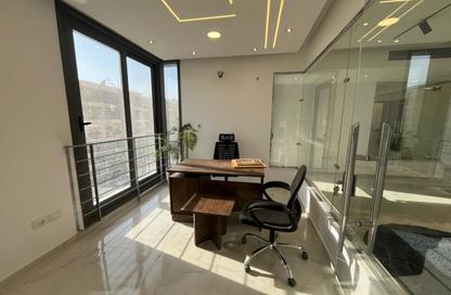 Office Space - Studio - 1 Bathroom for rent in Zahraa Al Maadi St. - Degla - Hay El Maadi - Cairo