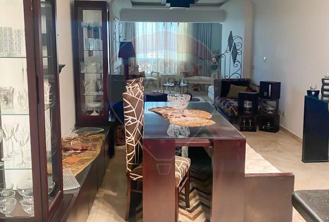 8215740 - Property Image 2