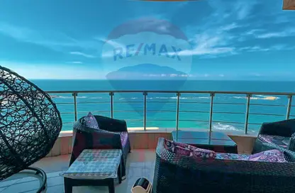 Apartment - 6 Bedrooms - 7 Bathrooms for sale in El Gaish Road - Sidi Beshr - Hay Awal El Montazah - Alexandria