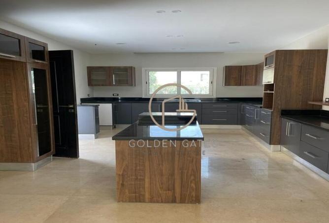 8070835 - Property Image 2